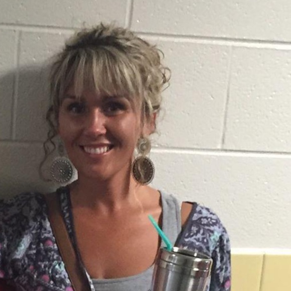 Meet your Posher, Posh - Picture 4 of 16